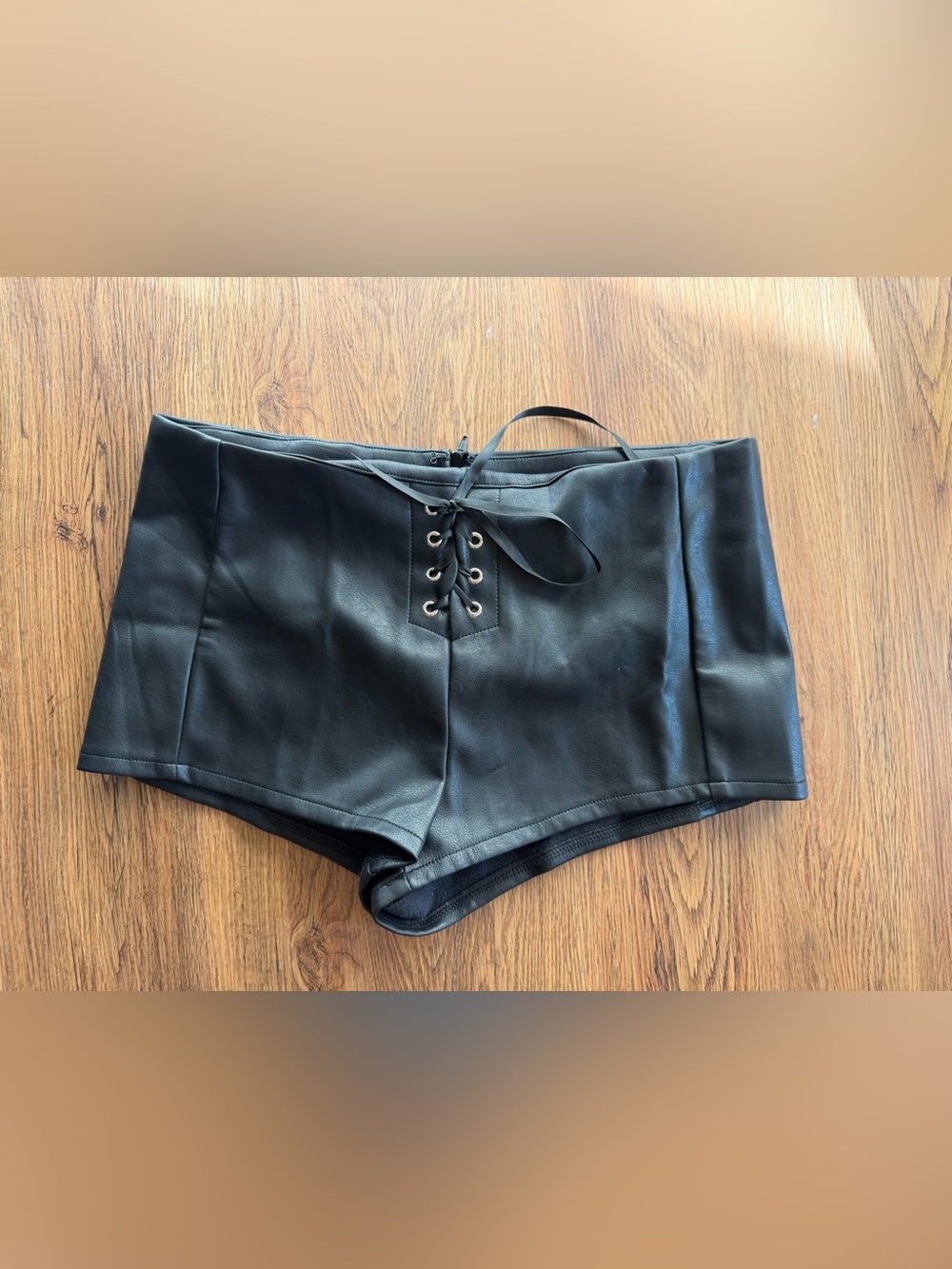 Windsor Faux Leather High Waisted Shorts (0153)